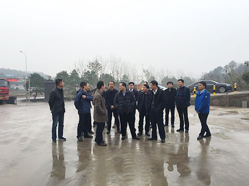 長(zhǎng)沙太空金路橋材料有限公司,雙鋼輪壓路機(jī),福格勒瀝青攤鋪機(jī),AC系列,AF系列,SBS系列