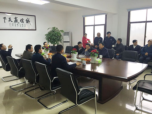 長(zhǎng)沙太空金路橋材料有限公司,雙鋼輪壓路機(jī),福格勒瀝青攤鋪機(jī),AC系列,AF系列,SBS系列