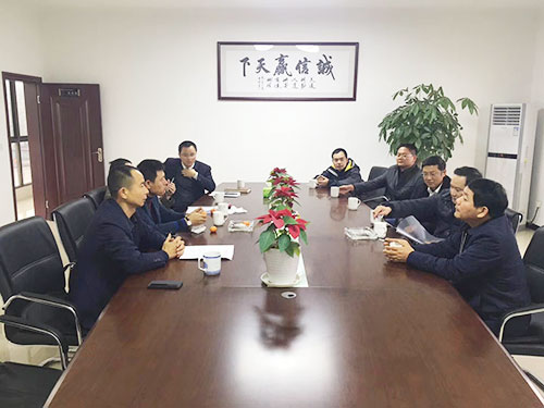 長(zhǎng)沙太空金路橋材料有限公司,雙鋼輪壓路機(jī),福格勒瀝青攤鋪機(jī),AC系列,AF系列,SBS系列