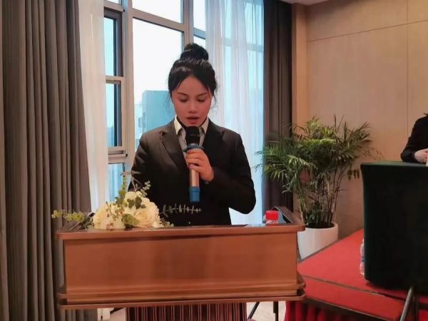 長沙太空金路橋材料有限公司,雙鋼輪壓路機,福格勒瀝青攤鋪機,AC系列,AF系列,SBS系列